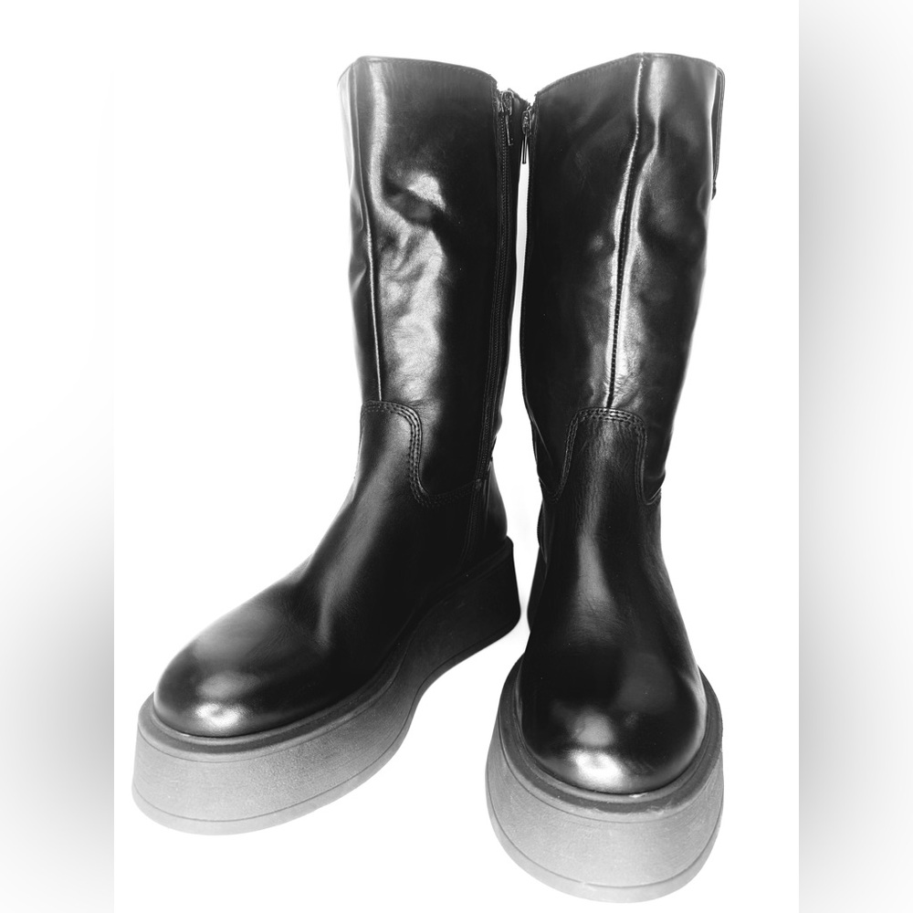 Tamaris Varinna Black Leather Combat Boots Platform Sole – EU 39 / US 8.5 - Picture 2 of 9